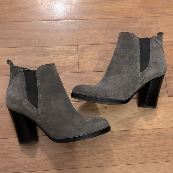 Marc Fisher | gray | block heel | suede ankle boots | size 6.5 | slip on - Picture 3 of 7